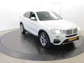 BMW X4 (2017) thumbnail 60