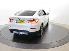 BMW X4 (2017) thumbnail 73