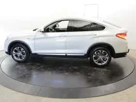 BMW X4 (2017) thumbnail 83