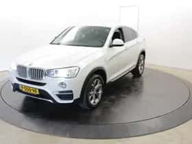 BMW X4 (2017) thumbnail 90
