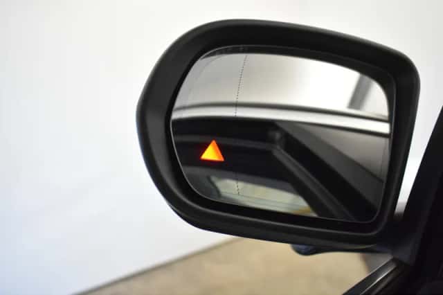 Mercedes-Benz GLC-Klasse (2019) thumbnail 4