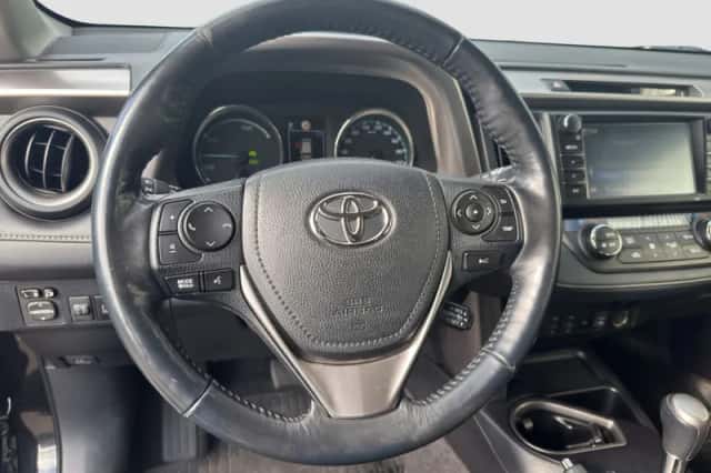 Toyota RAV4 (2019) thumbnail 4
