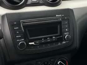 Suzuki Swift (2019) thumbnail 16