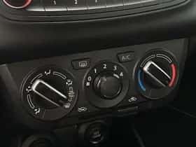 Suzuki Swift (2019) thumbnail 17