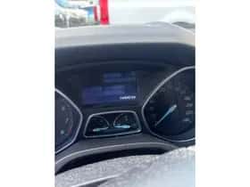 Ford Focus (2012) thumbnail 23