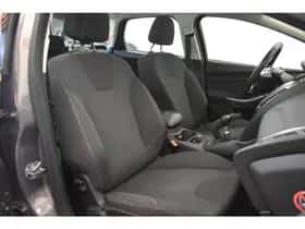 Ford Focus (2012) thumbnail 25