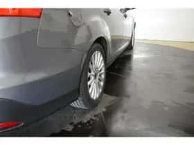 Ford Focus (2012) thumbnail 26