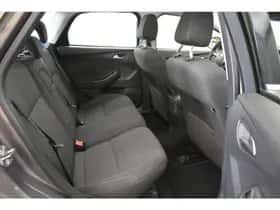 Ford Focus (2012) thumbnail 28