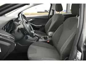 Ford Focus (2012) thumbnail 9