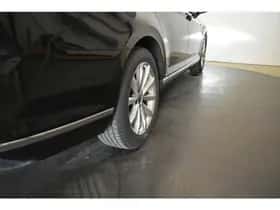 Volkswagen Passat (2021) thumbnail 23