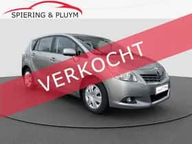 Toyota Verso (2011)