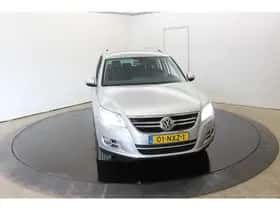Volkswagen Tiguan (2011) thumbnail 11