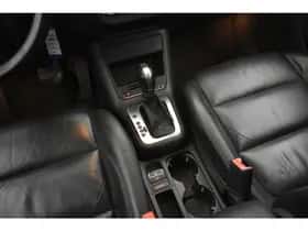 Volkswagen Tiguan (2011) thumbnail 3