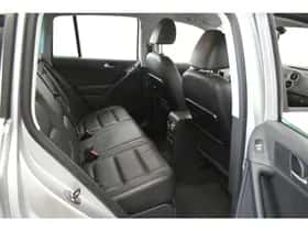 Volkswagen Tiguan (2011) thumbnail 29