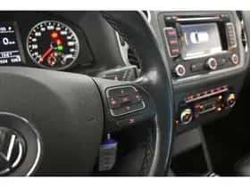 Volkswagen Tiguan (2011) thumbnail 41