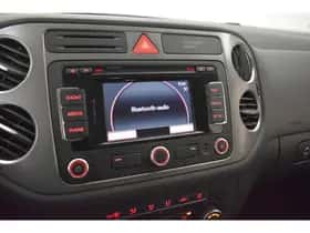 Volkswagen Tiguan (2011) thumbnail 45
