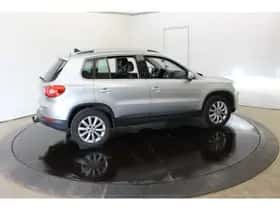 Volkswagen Tiguan (2011) thumbnail 52