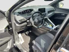Peugeot 3008 (2019) thumbnail 2