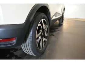 Renault Captur (2016) thumbnail 18