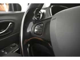 Renault Captur (2016) thumbnail 37