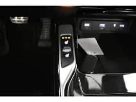 Kia Sorento (2022) thumbnail 12