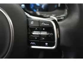 Kia Sorento (2022) thumbnail 24