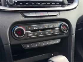 Kia XCeed (2022) thumbnail 5