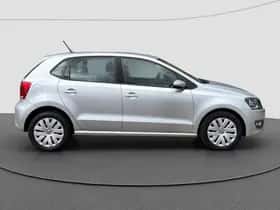 Volkswagen Polo (2012) thumbnail 2