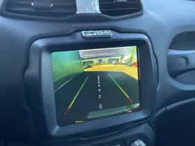 Jeep Renegade (2019) thumbnail 16