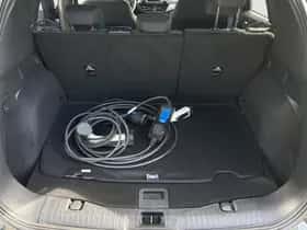 Ford Kuga (2021) thumbnail 22