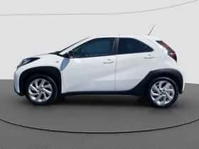 Toyota Aygo X (2022) thumbnail 9