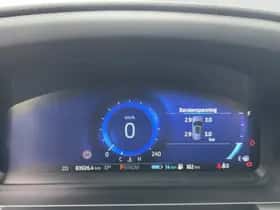 Ford Explorer (2022) thumbnail 13