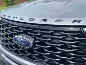 Ford Explorer (2022) thumbnail 30