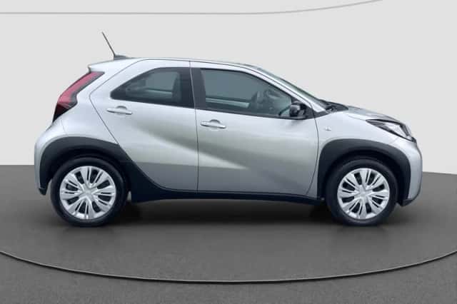 Toyota Aygo X (2023) thumbnail 2