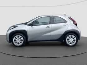 Toyota Aygo X (2023) thumbnail 5