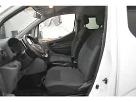 Nissan E-NV200 (2018) thumbnail 4