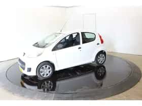 Peugeot 107 (2011) thumbnail 14
