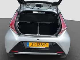 Toyota Aygo (2016) thumbnail 17