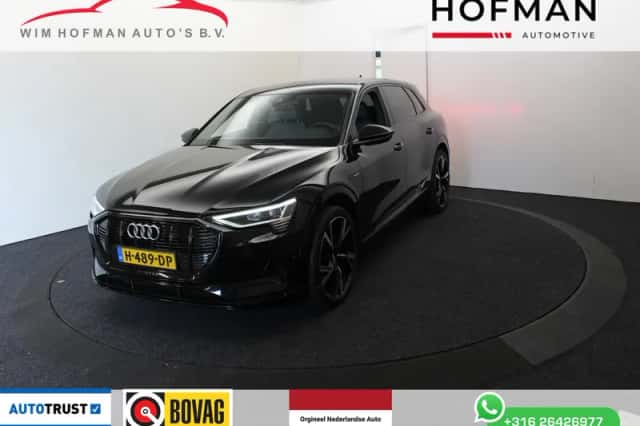 Audi e-tron (2019) thumbnail 1