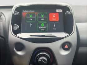 Toyota Aygo (2018) thumbnail 14