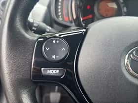 Toyota Aygo (2018) thumbnail 16