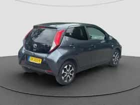 Toyota Aygo (2018) thumbnail 3