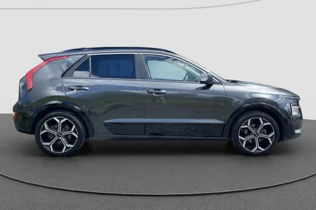 Kia Niro (2023) thumbnail 5