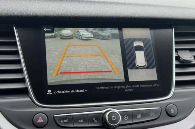 Opel Grandland X (2020) thumbnail 3