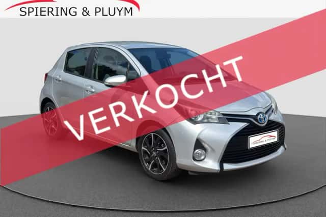 Toyota Yaris (2014) thumbnail 1