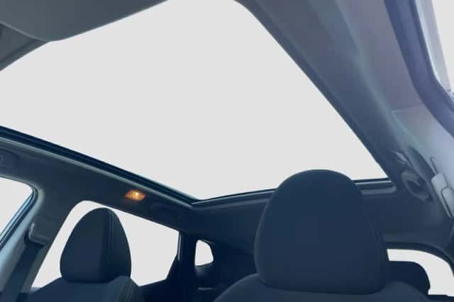 Nissan Qashqai (2021) thumbnail 5