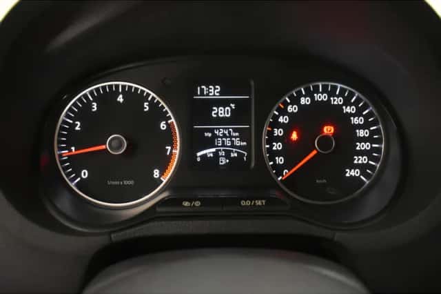 Volkswagen Polo (2014) thumbnail 4