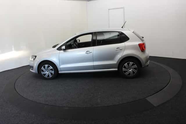 Volkswagen Polo (2014) thumbnail 6