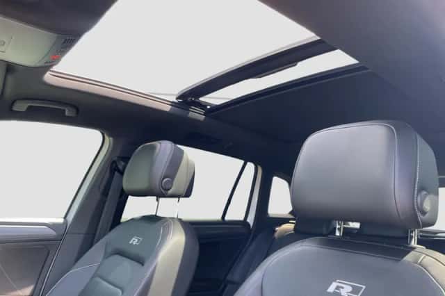 Volkswagen Tiguan (2020) thumbnail 4
