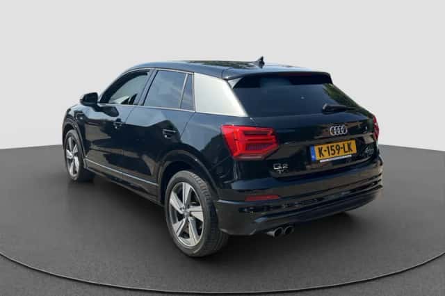 Audi Q2 (2020) thumbnail 4